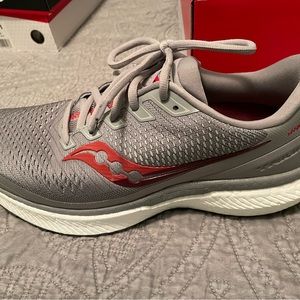 Saucony men’s running shoes